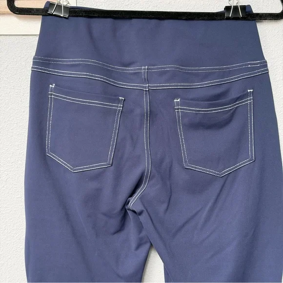 Two Pairs of Women's Flare Yoga/Jeans with Contrast White Stitching Blue/Black - Picture 11 of 16